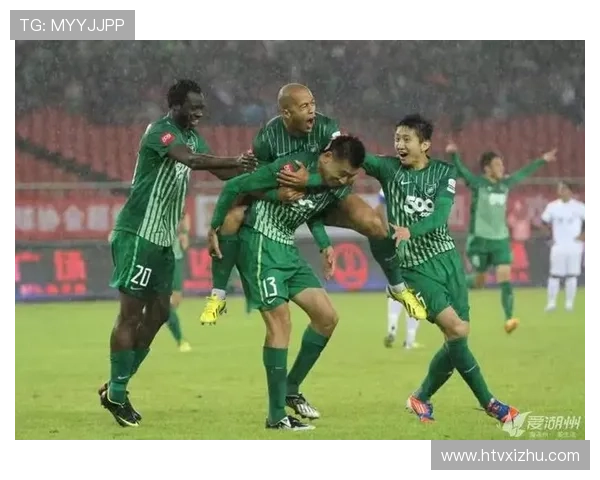 张军独家揭秘足球技巧与战术分享助你提升球技的心得体会