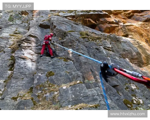 成都极限运动队在攀岩联赛中的经验与表现深度解析 成都极限运动队在攀岩联赛中的经验与表现深度解析
